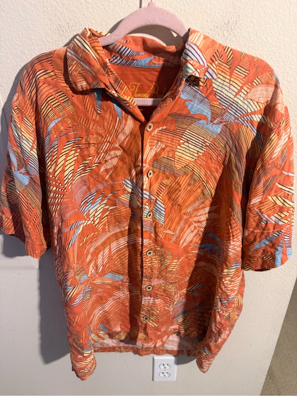 Tommy Bahama 100% Silk Hawaiian Camp Shirt Orange Tropical Leaf Print Large